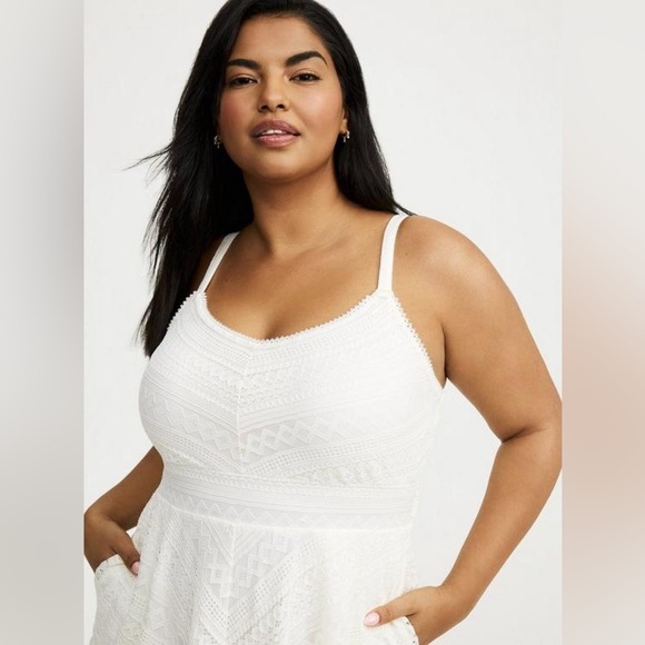 Torrid White Midi Lace Skater Dress - New - Size 26 (4) - Picture 3 of 6